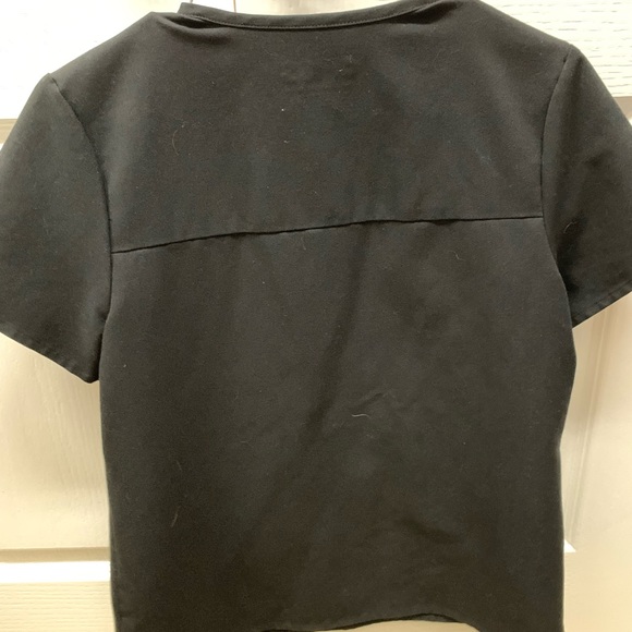 Limited edition black FIGS scrub top size small - Picture 2 of 2